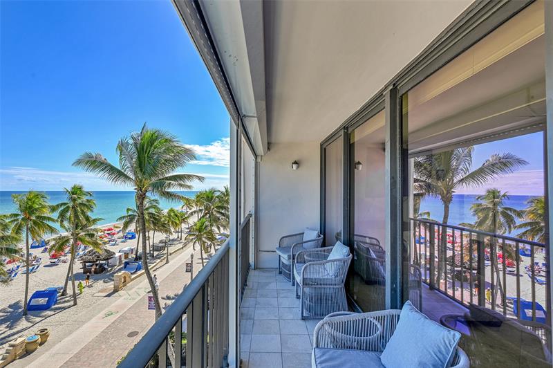 Image 13 of 52 For 851 Surf Rd  502