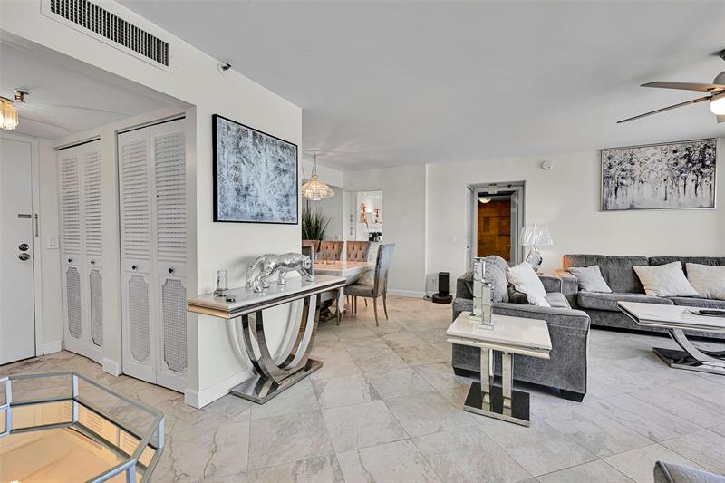 Image 29 of 52 For 851 Surf Rd  502