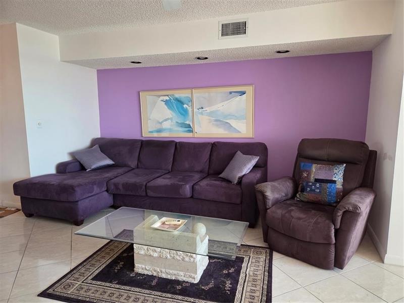 Image 6 of 7 For 2766 Carambola Cir S  504