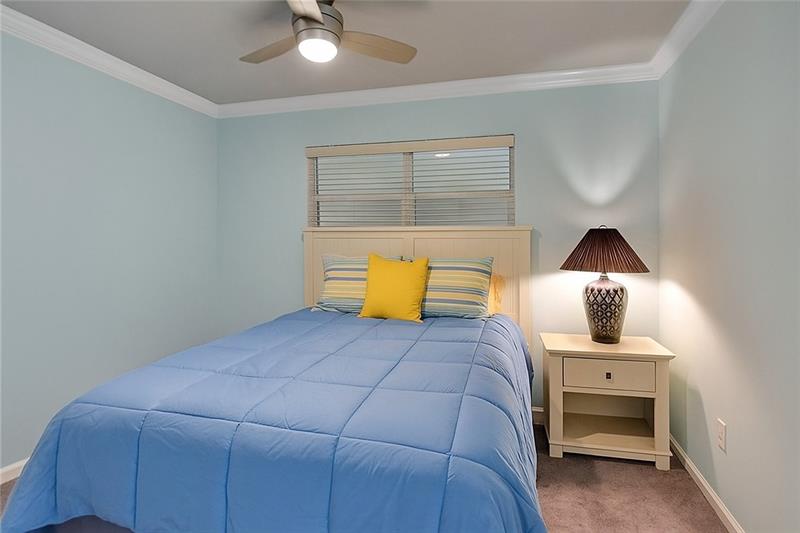 Image 21 of 36 For 1770 Ocean Blvd  607