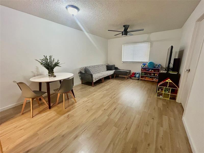 Image 8 of 9 For 1363 94th Way  1363