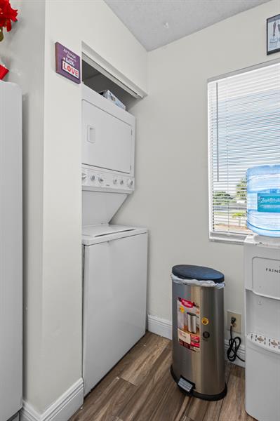 Image 21 of 27 For 7951 Southgate Blvd  10f