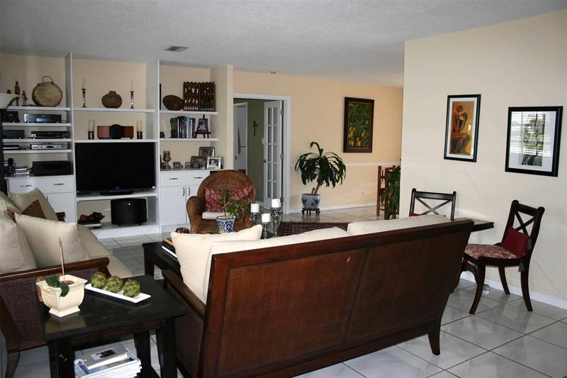 Image 8 of 11 For 1251 67th Ave