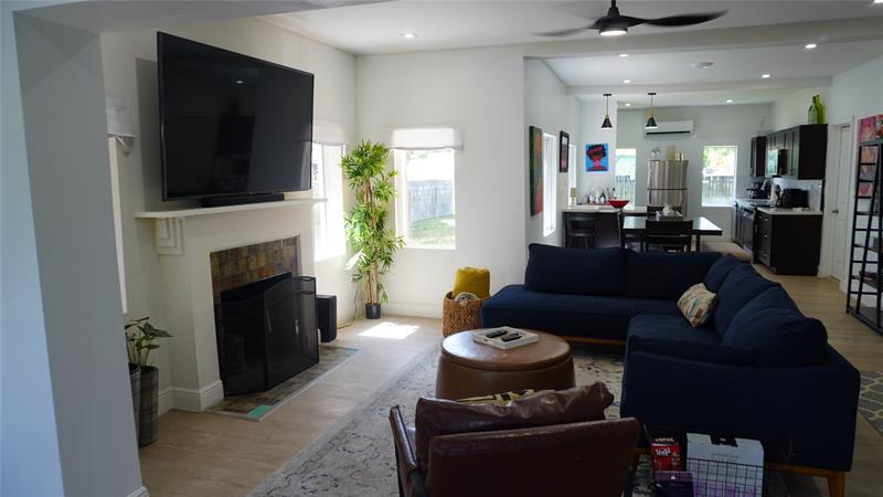 Image 7 of 19 For 1011 Sharar Ave