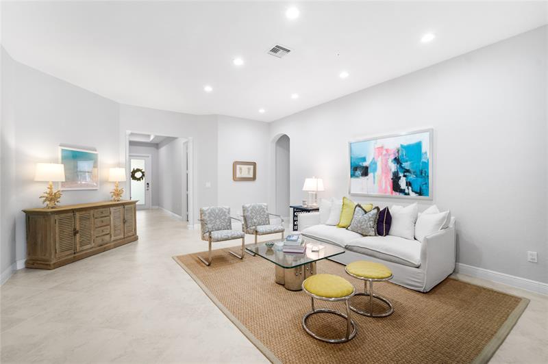 Image 10 of 43 For 9730 Blue Isle Bay