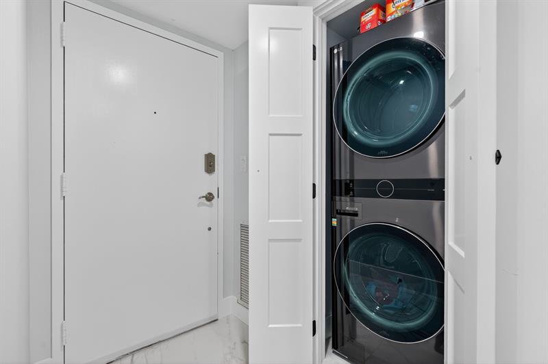 Image 25 of 30 For 3900 Galt Ocean Dr  817