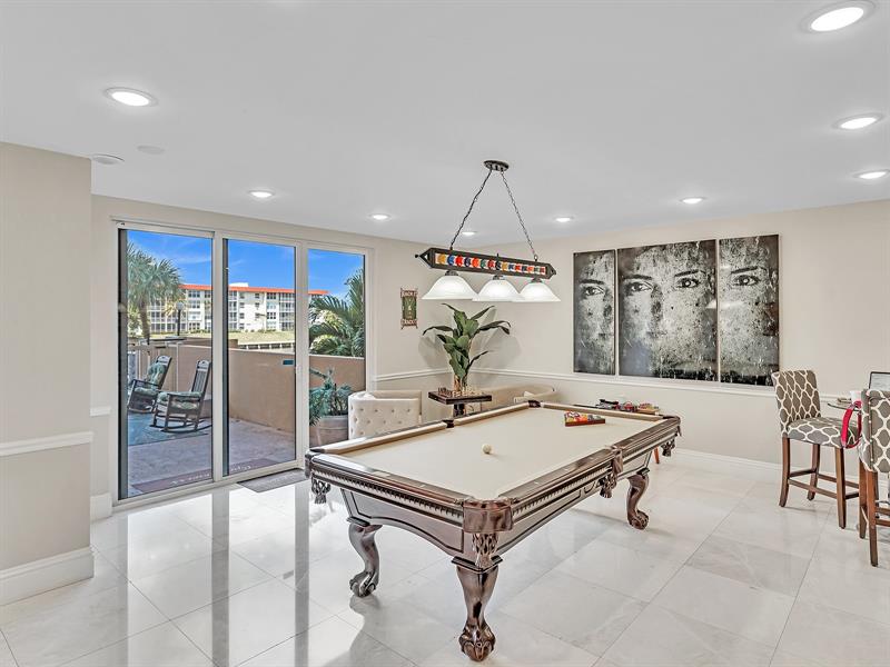 Image 40 of 48 For 1150 Hillsboro Mile  914