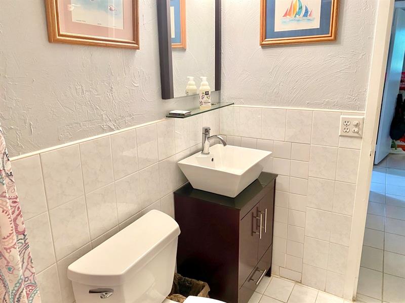 Image 19 of 25 For 3002 5th Ter 209-b