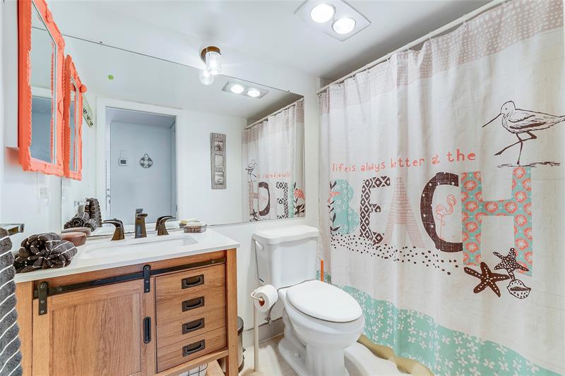 Image 19 of 25 For 2440 22nd Avenue  715