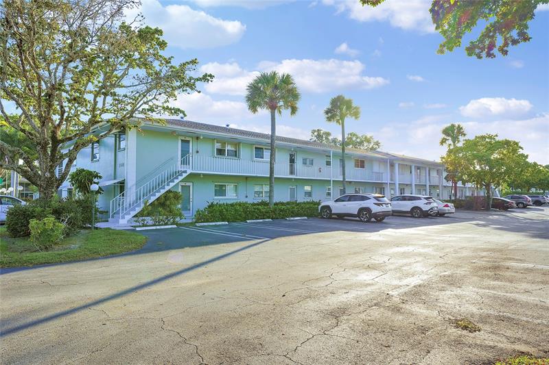 Image 23 of 25 For 2440 22nd Avenue  715