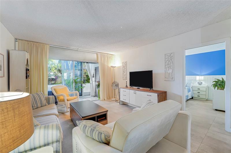 Image 7 of 25 For 2440 22nd Avenue  715