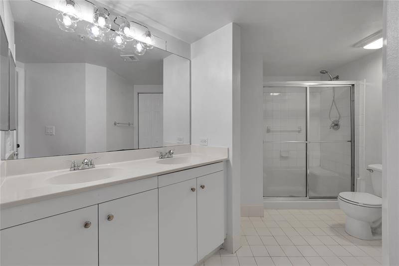 Image 14 of 23 For 2319 Tuscany Way  2319