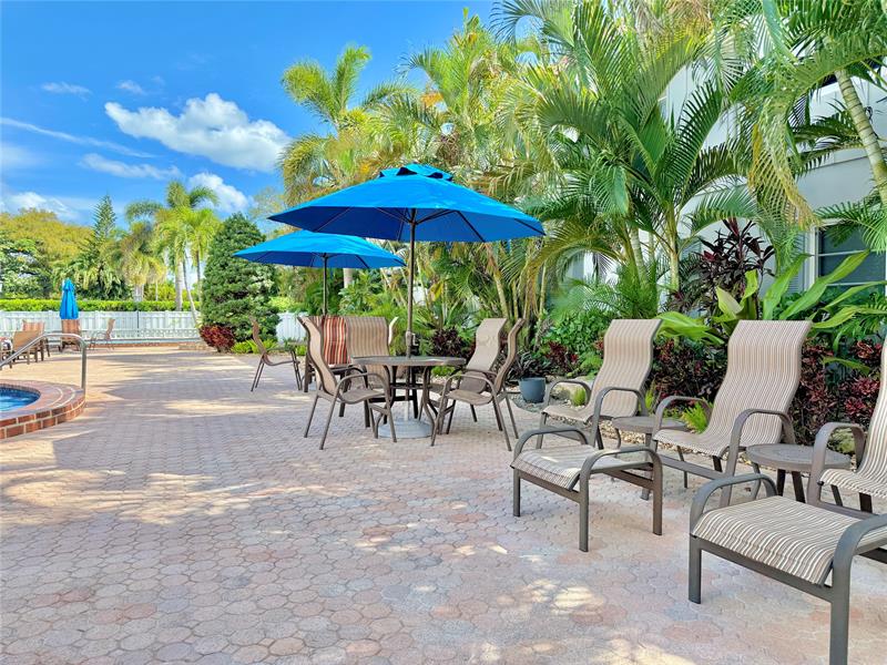 Image 24 of 27 For 669 Oakland Park Blvd  220b