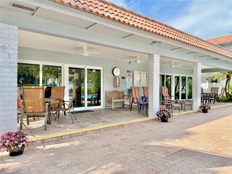 Image 25 of 27 For 669 Oakland Park Blvd  220b