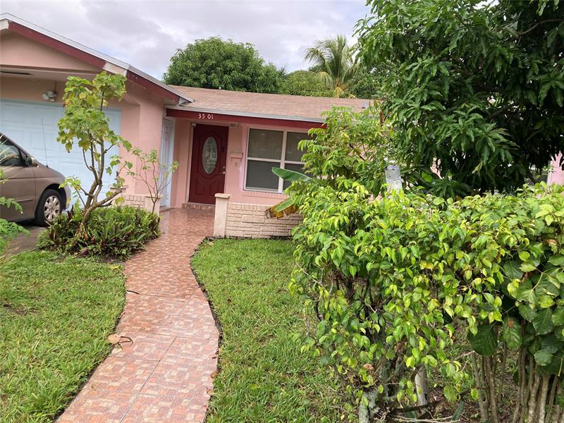 Details for 3501 32nd St, Lauderdale Lakes, FL 33309