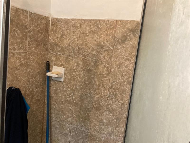 Image 18 of 23 For 3501 32nd St