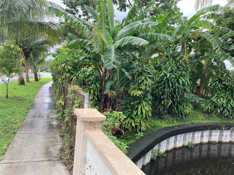 Image 3 of 23 For 3501 32nd St