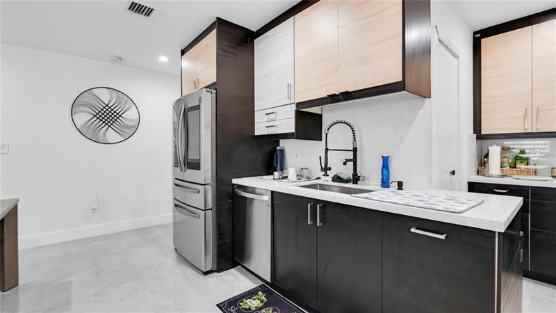 Image 23 of 54 For 6290 16th  