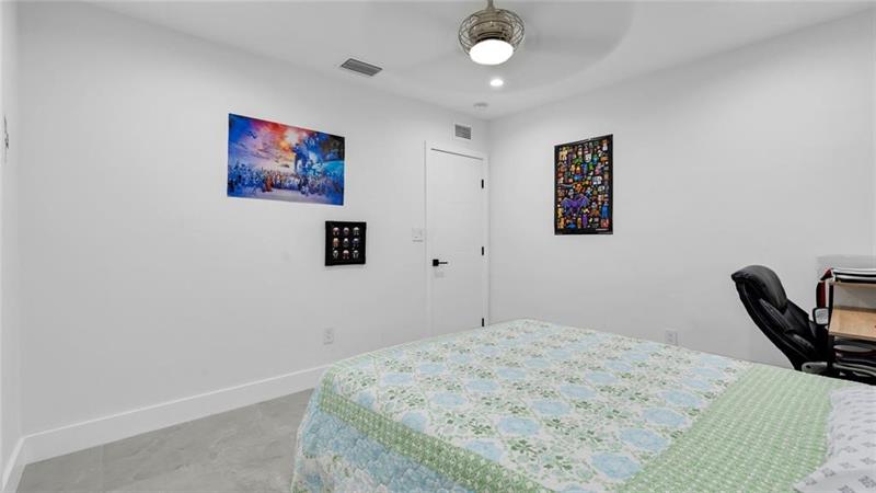 Image 36 of 54 For 6290 16th  