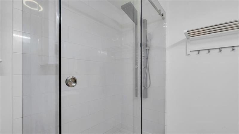 Image 39 of 54 For 6290 16th  