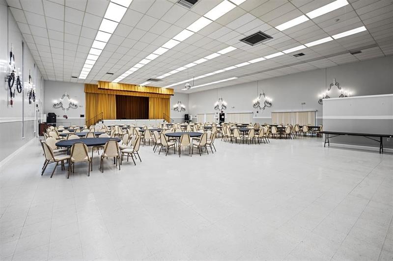 Image 25 of 32 For 4750 22nd Ct  208