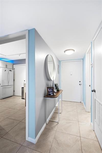 Image 4 of 32 For 4750 22nd Ct  208