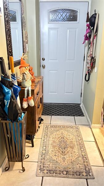 Image 14 of 19 For 118 Royal Park Dr  1f