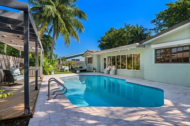 Image 26 of 32 For 5613 Madison St