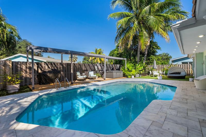 Image 27 of 32 For 5613 Madison St