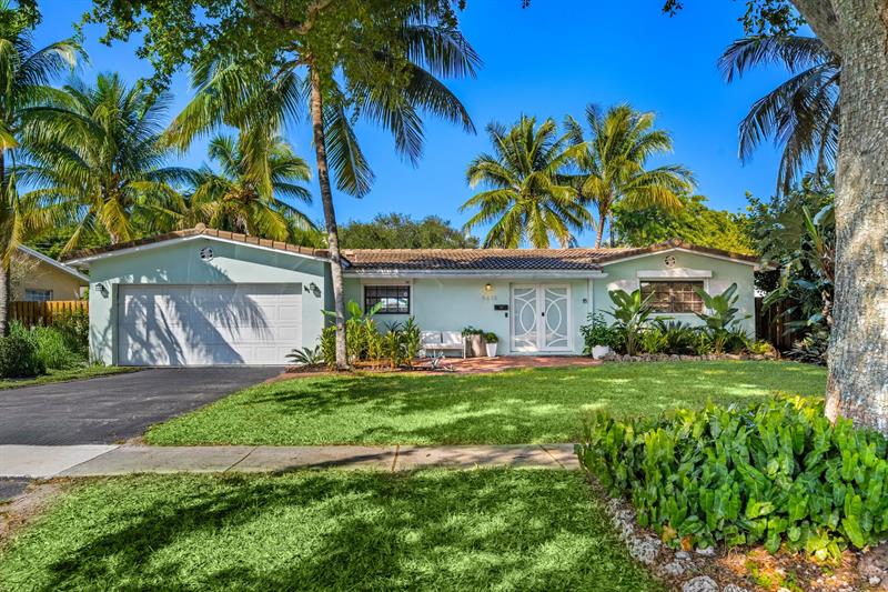 Image 4 of 32 For 5613 Madison St