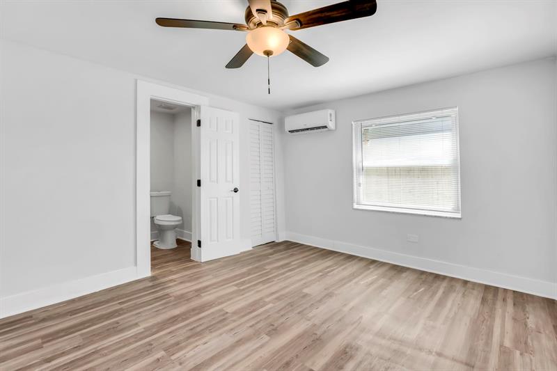 Image 12 of 25 For 2310 11  