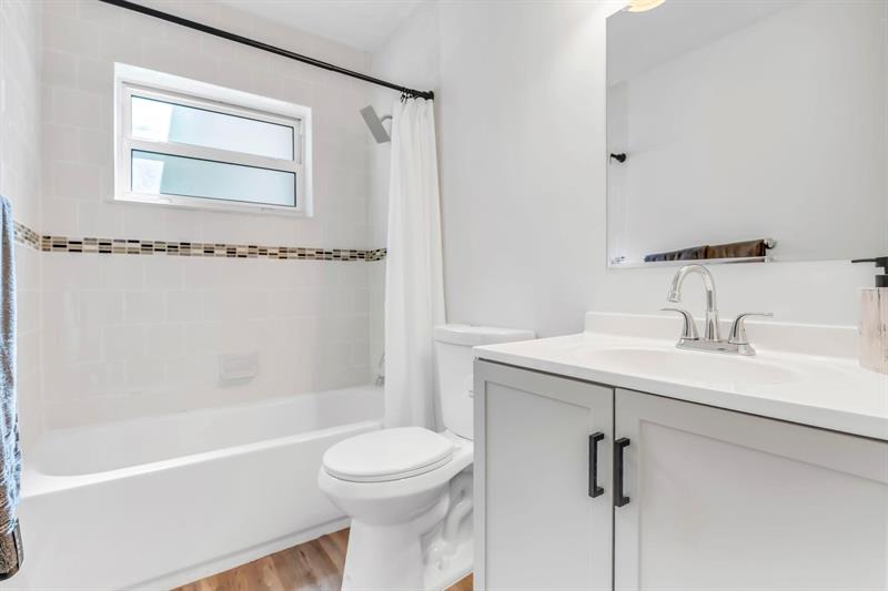 Image 15 of 25 For 2310 11  