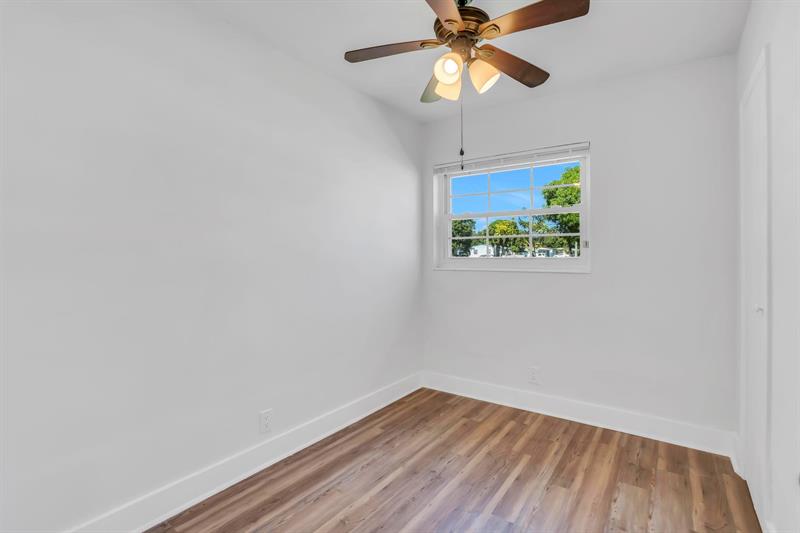 Image 18 of 25 For 2310 11  