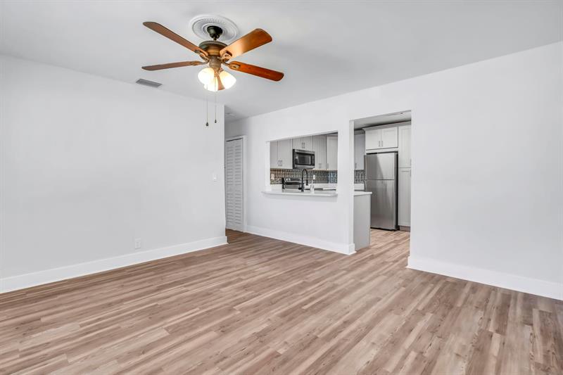 Image 5 of 25 For 2310 11  