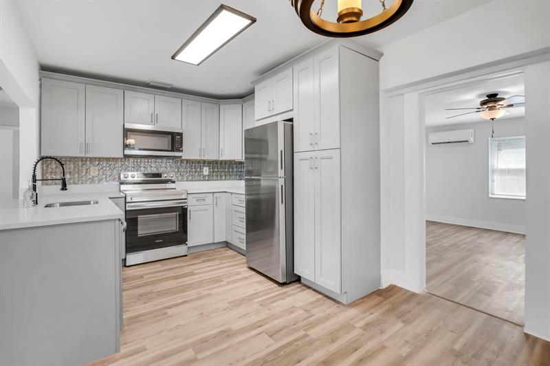 Image 9 of 25 For 2310 11  