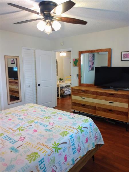 Image 12 of 20 For 1717 Rodman St  18