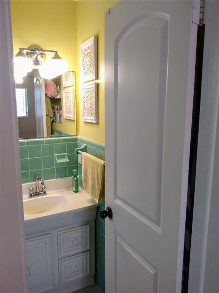 Image 7 of 20 For 1717 Rodman St  18