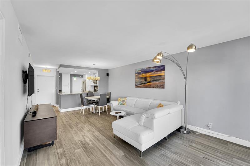 Image 15 of 35 For 1500 Ocean Blvd  1201