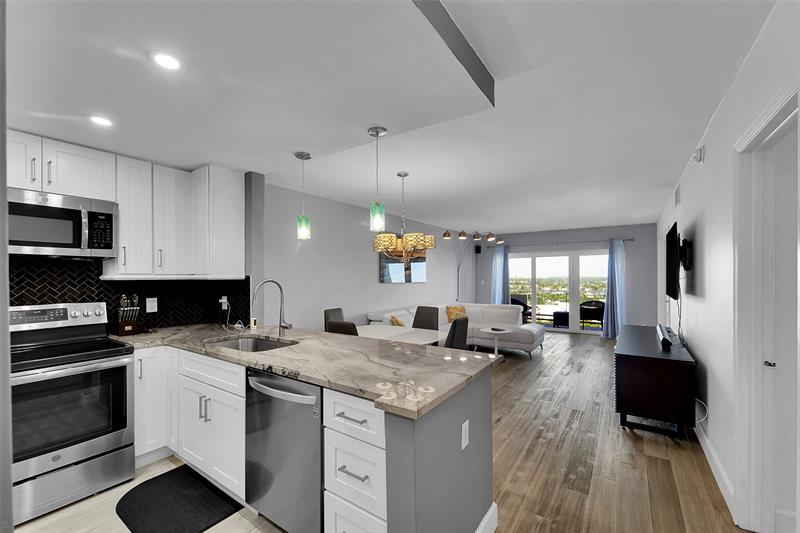 Image 9 of 35 For 1500 Ocean Blvd  1201