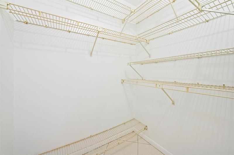 Image 17 of 36 For 1271 18th Ave  1