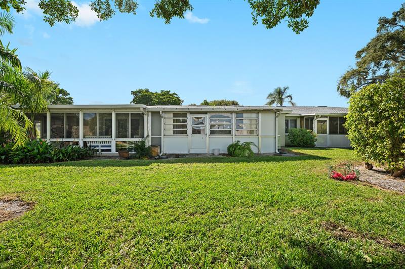 Image 27 of 36 For 1271 18th Ave  1