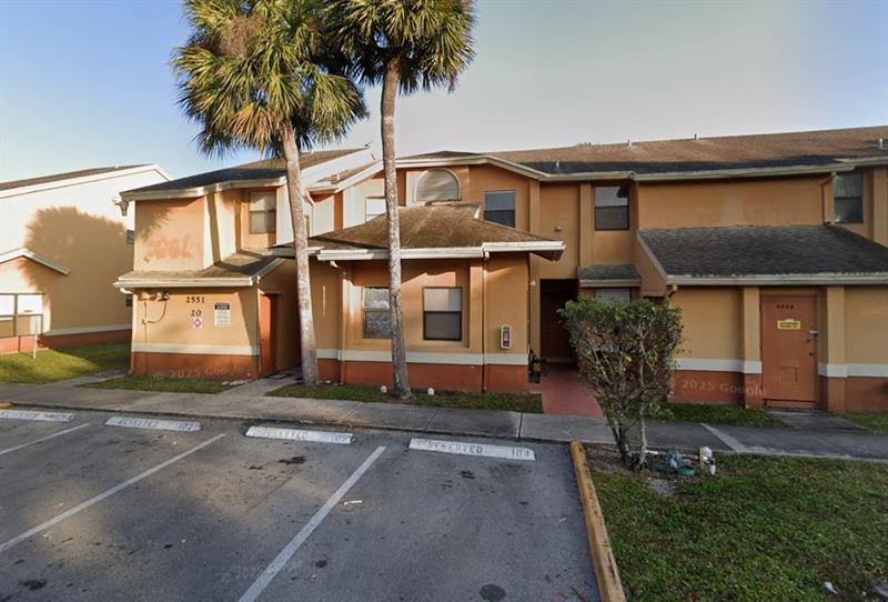 Listing Details for 2551 56th Ave 2-20, Lauderhill, FL 33313