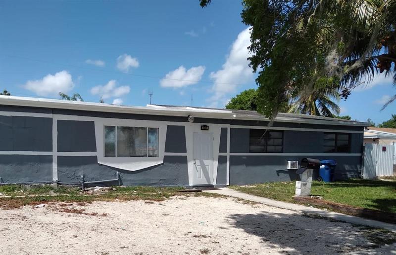 Image 25 of 72 For 1011 195th St