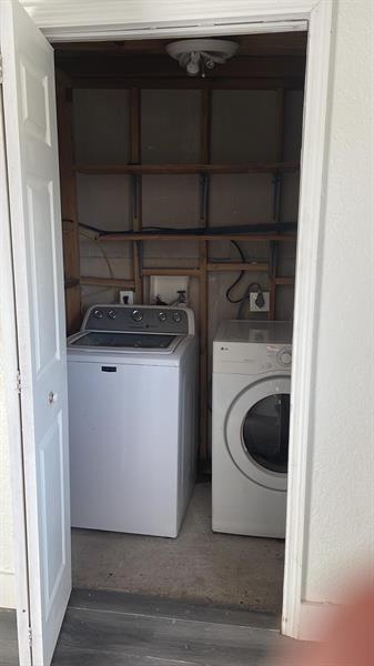 Image 60 of 72 For 1011 195th St