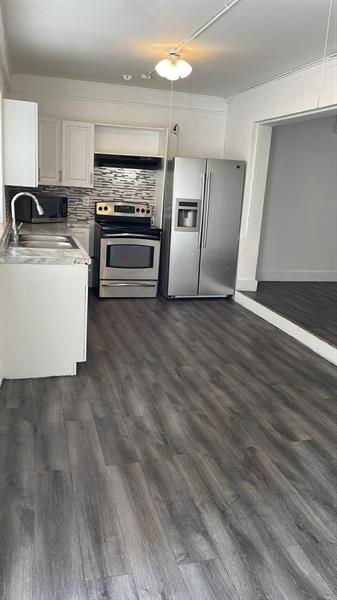 Image 7 of 72 For 1011 195th St