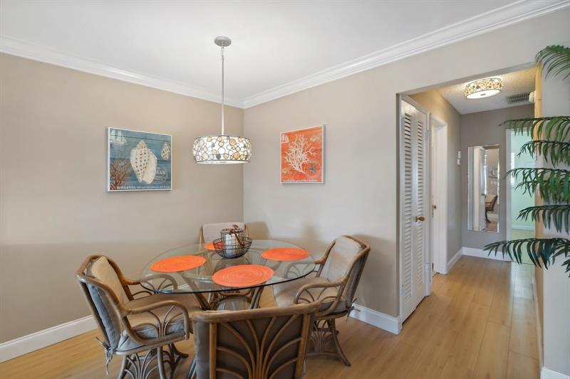 Image 16 of 31 For 2864 33rd Ct  202