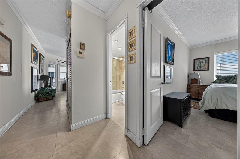 Image 16 of 58 For 710 Ocean Blvd  312