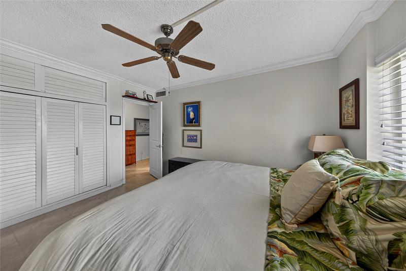 Image 20 of 58 For 710 Ocean Blvd  312