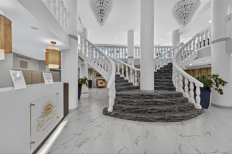 Image 23 of 58 For 710 Ocean Blvd  312