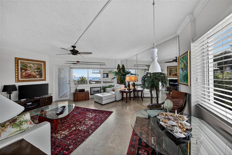 Image 4 of 58 For 710 Ocean Blvd  312